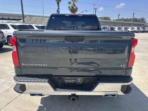 Used 2025 Chevrolet Silverado 1500 LT w/ Z71 Off-Road Package image 6