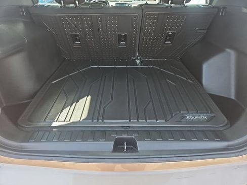 Used 2018 Chevrolet Equinox LS w/ LPO, Floor Liner Package FWD image 22