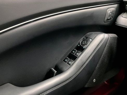 Used 2025 Ford Mustang Mach-E Premium image 36