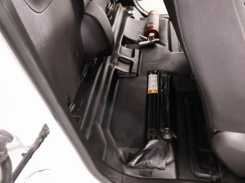 Used 2022 Chevrolet Colorado LT w/ Fleet Safety Package image 13