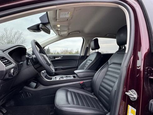 Used 2024 Ford Edge SEL w/ Convenience Package image 10