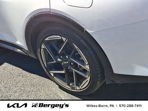 Certified 2025 Kia K4 GT-Line w/ GT-Line Premium Package FWD image 9