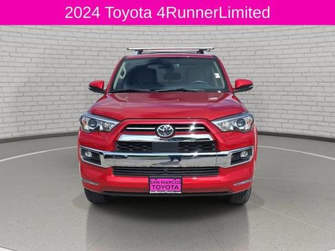Used 2024 Toyota 4Runner Limited AWD/4WD image 2