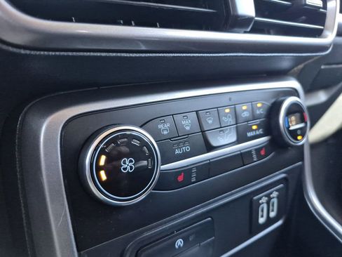 Used 2022 Ford EcoSport SE image 25