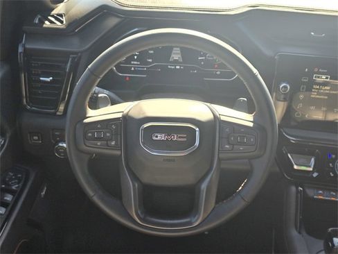 Used 2025 GMC Sierra 1500 AT4 w/ AT4 Premium Package image 16