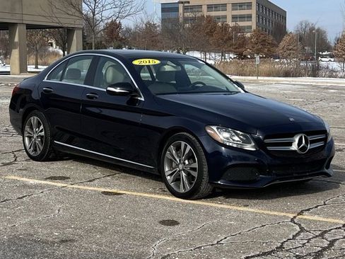 Used 2015 Mercedes-Benz C 300 4MATIC Sedan image 29