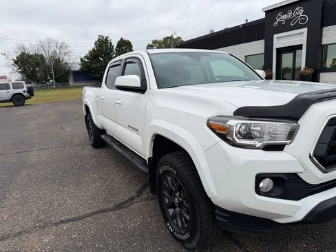 Used 2021 Toyota Tacoma TRD Sport AWD/4WD image 14