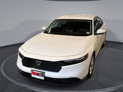 Used 2023 Honda Accord LX image 1