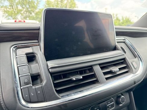Used 2024 Chevrolet Tahoe LT AWD/4WD image 12