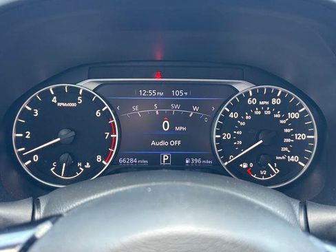 Used 2024 Nissan Altima 2.5 SR w/ SR Premium Package FWD image 27