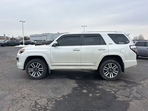 Used 2016 Toyota 4Runner Limited image 5