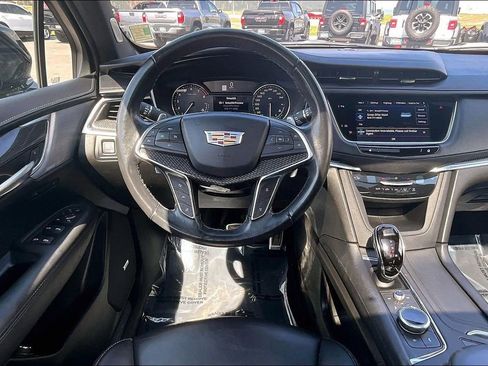 Used 2023 Cadillac XT5 Sportv AWD/4WD image 5