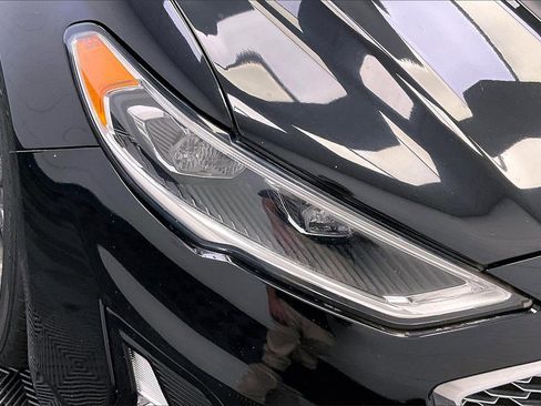 Used 2019 Ford Fusion Titanium image 24