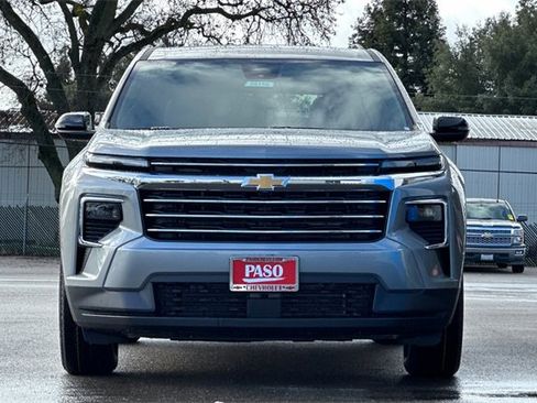 New 2026 Chevrolet Traverse LT image 12