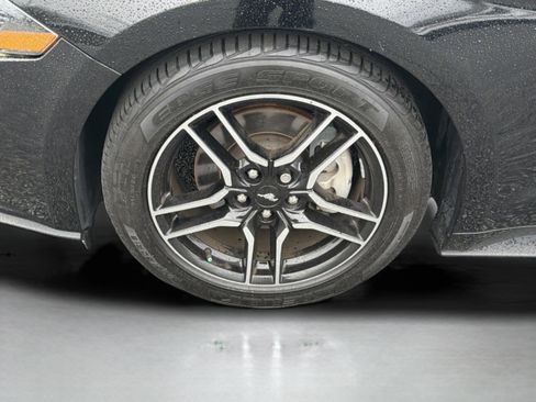 Used 2020 Ford Mustang Premium image 24