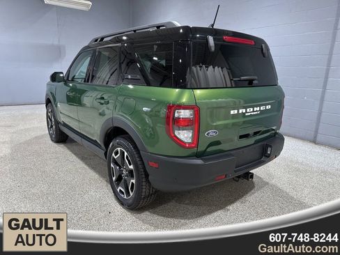 Used 2023 Ford Bronco Sport Outer Banks w/ Tech Package AWD/4WD image 6