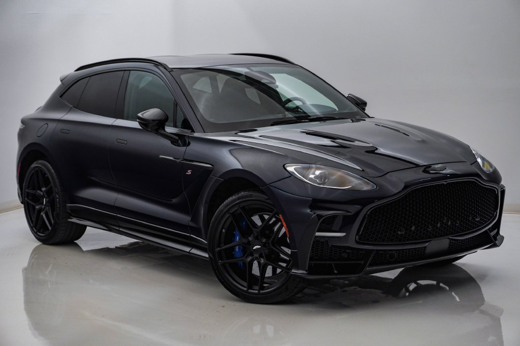 Used 2026 Aston Martin DBX 707 AWD/4WD image 3