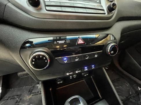 Used 2016 Hyundai Tucson SE w/ Option Group 02 AWD/4WD image 26