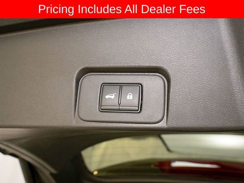 Certified 2025 Nissan Rogue SV FWD image 6
