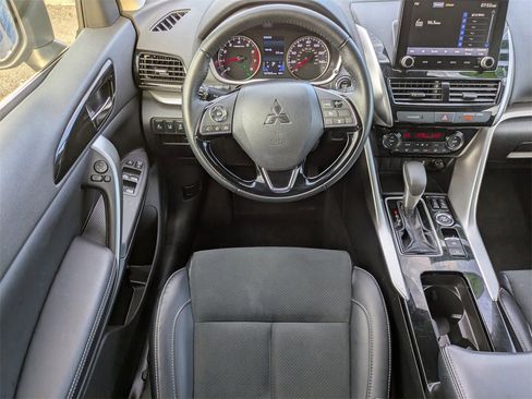 Used 2024 Mitsubishi Eclipse Cross SE image 24