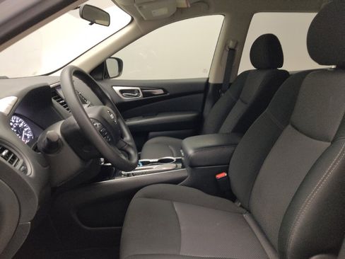 Used 2020 Nissan Pathfinder S FWD image 18