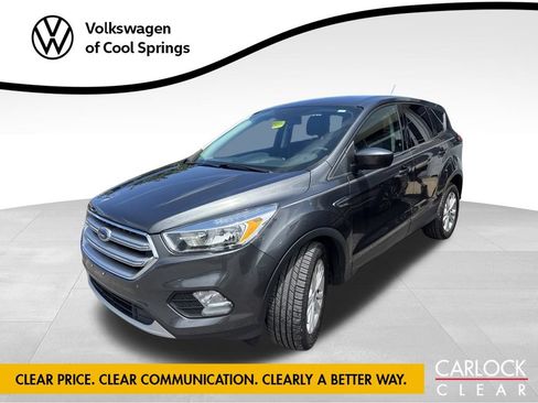 Used 2017 Ford Escape SE AWD/4WD image 1
