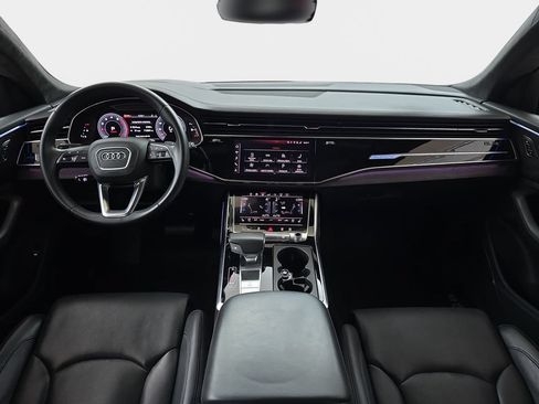 Used 2019 Audi Q8 Prestige AWD/4WD image 12