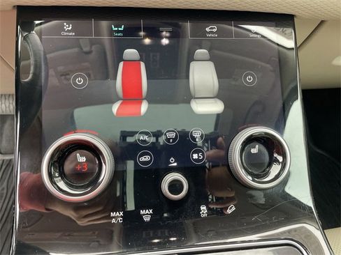 Used 2019 Land Rover Range Rover Velar S image 17