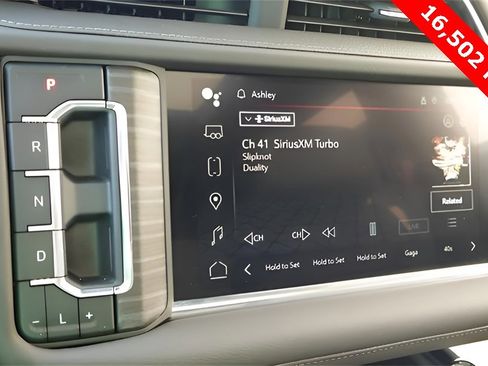 Used 2024 GMC Yukon Denali image 48