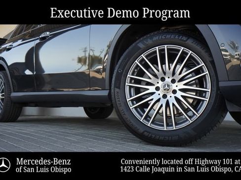 Used 2026 Mercedes-Benz GLC 300 image 10
