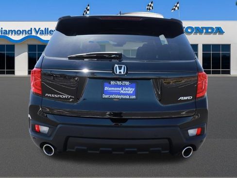 Certified 2024 Honda Passport EX-L image 5