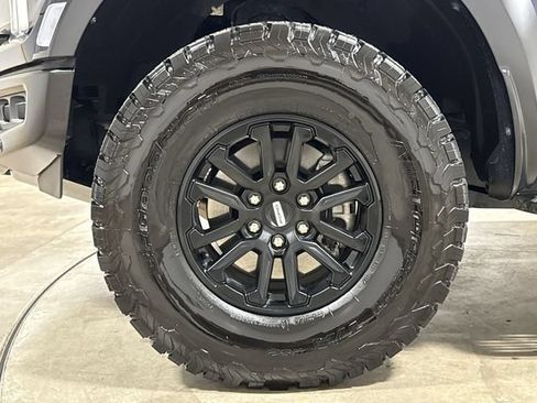 Used 2024 Ford F150 Raptor AWD/4WD image 28