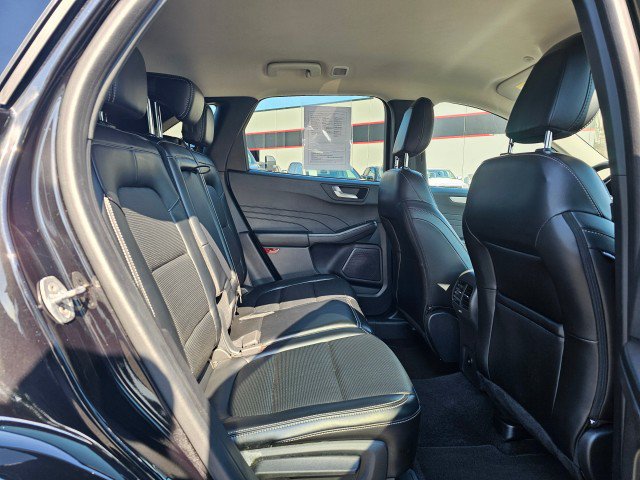 Used 2024 Ford Escape Platinum AWD/4WD image 13