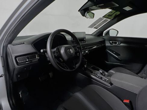 Used 2025 Honda Civic Sport image 30