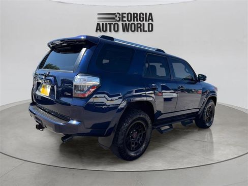 Used 2021 Toyota 4Runner SR5 Premium w/ Moonroof Package RWD image 14