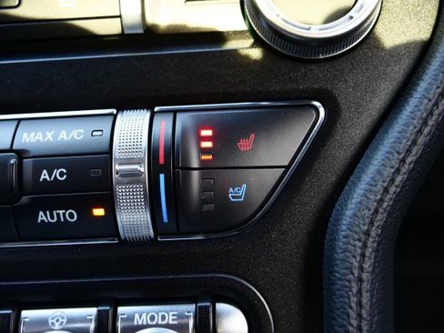 Used 2022 Ford Mustang GT Premium image 16