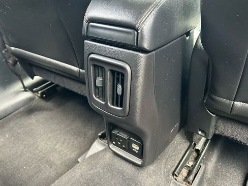 Used 2019 Jeep Compass Latitude image 34