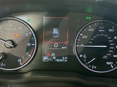 Used 2024 Subaru Crosstrek 2.0i Premium image 18