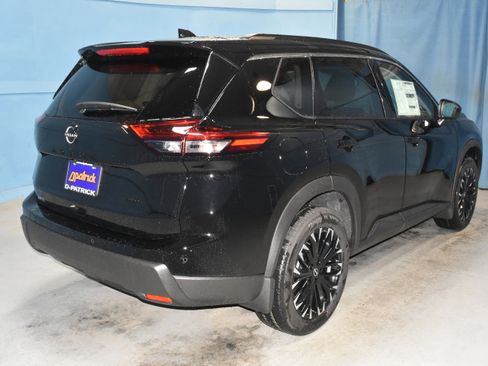 New 2026 Nissan Rogue SV AWD/4WD image 22