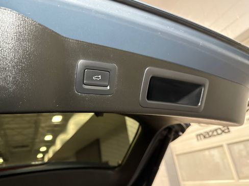 Certified 2022 MAZDA CX-5 Carbon Edition image 13