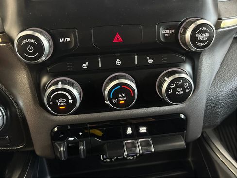 Used 2020 RAM 1500 Sport w/ Level 2 Equipment Goup w/2_L AWD/4WD image 38