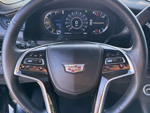 Used 2018 Cadillac Escalade Platinum AWD/4WD image 29