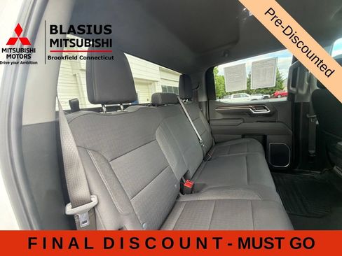 Used 2025 Chevrolet Silverado 1500 RST AWD/4WD image 48