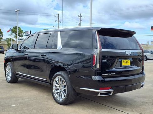 Used 2023 Cadillac Escalade ESV Premium Luxury w/ LPO, Radiant Package AWD/4WD image 23