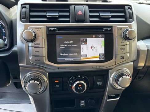 Used 2018 Toyota 4Runner SR5 RWD image 11