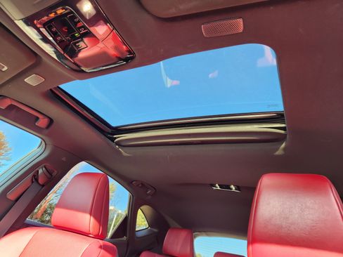 Used 2024 Lexus NX 250 NX 250 image 15