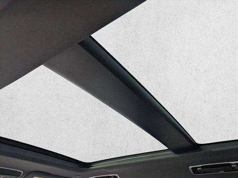 Used 2023 Land Rover Range Rover SE image 20