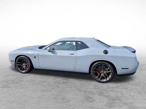 Used 2021 Dodge Challenger SRT Hellcat RWD image 5
