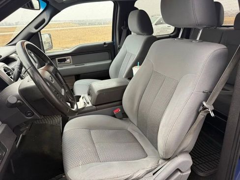 Used 2011 Ford F150 XLT w/ XLT Convenience Pkg image 13