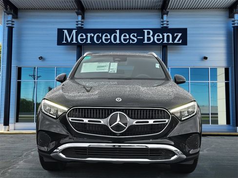 New 2026 Mercedes-Benz GLC 300 4MATIC image 2